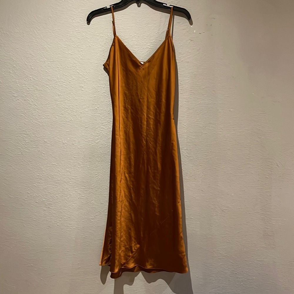 Aritzia Wilfred midi/maxi slip dress size S